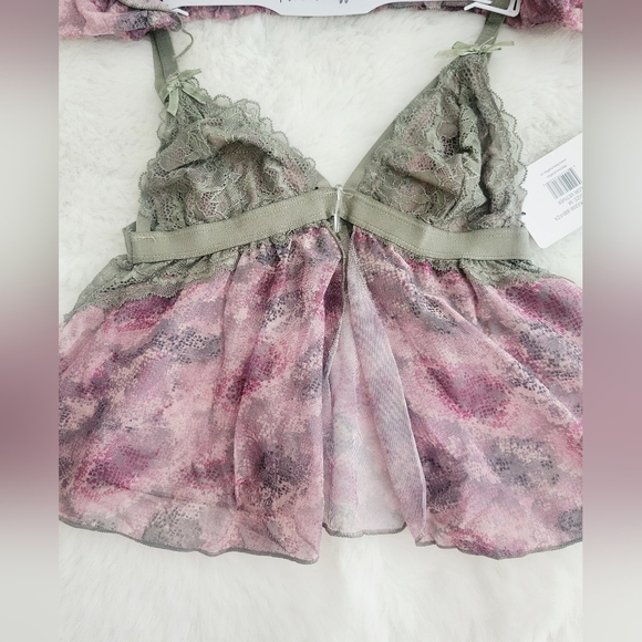 🪻FRENCH AFFAIR SEXY 2 PIECE SET SIZE M - Picture 3 of 6